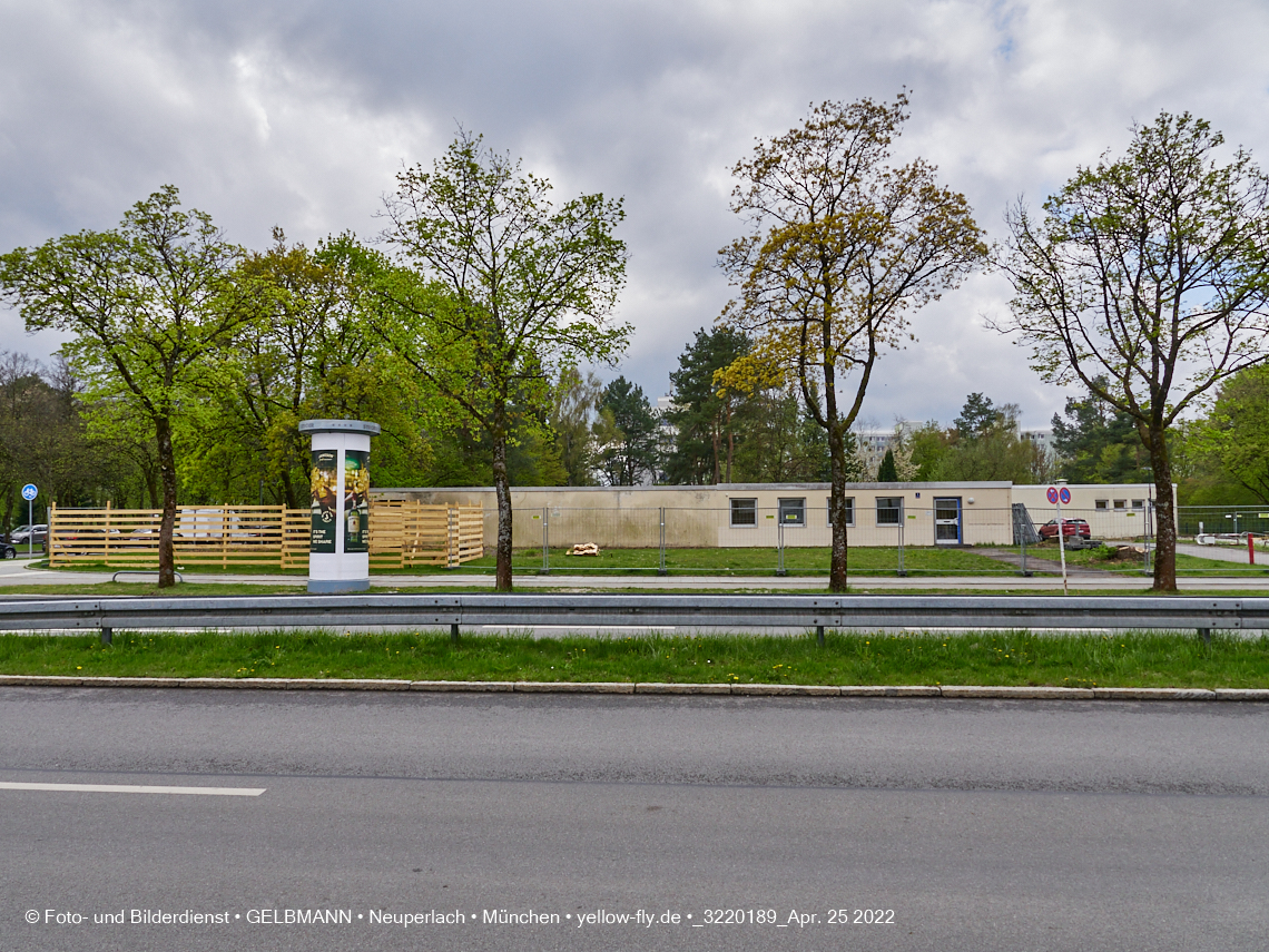 25.04.2022 - Baustelle am Haus für Kinder in Neuperlach